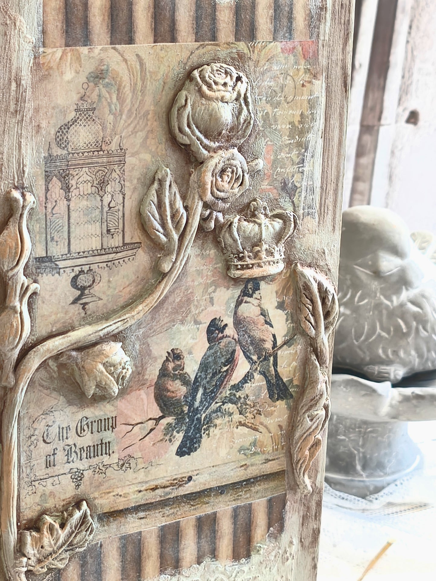 French Decor Wall Wooden Plaque with Birds and Roses
