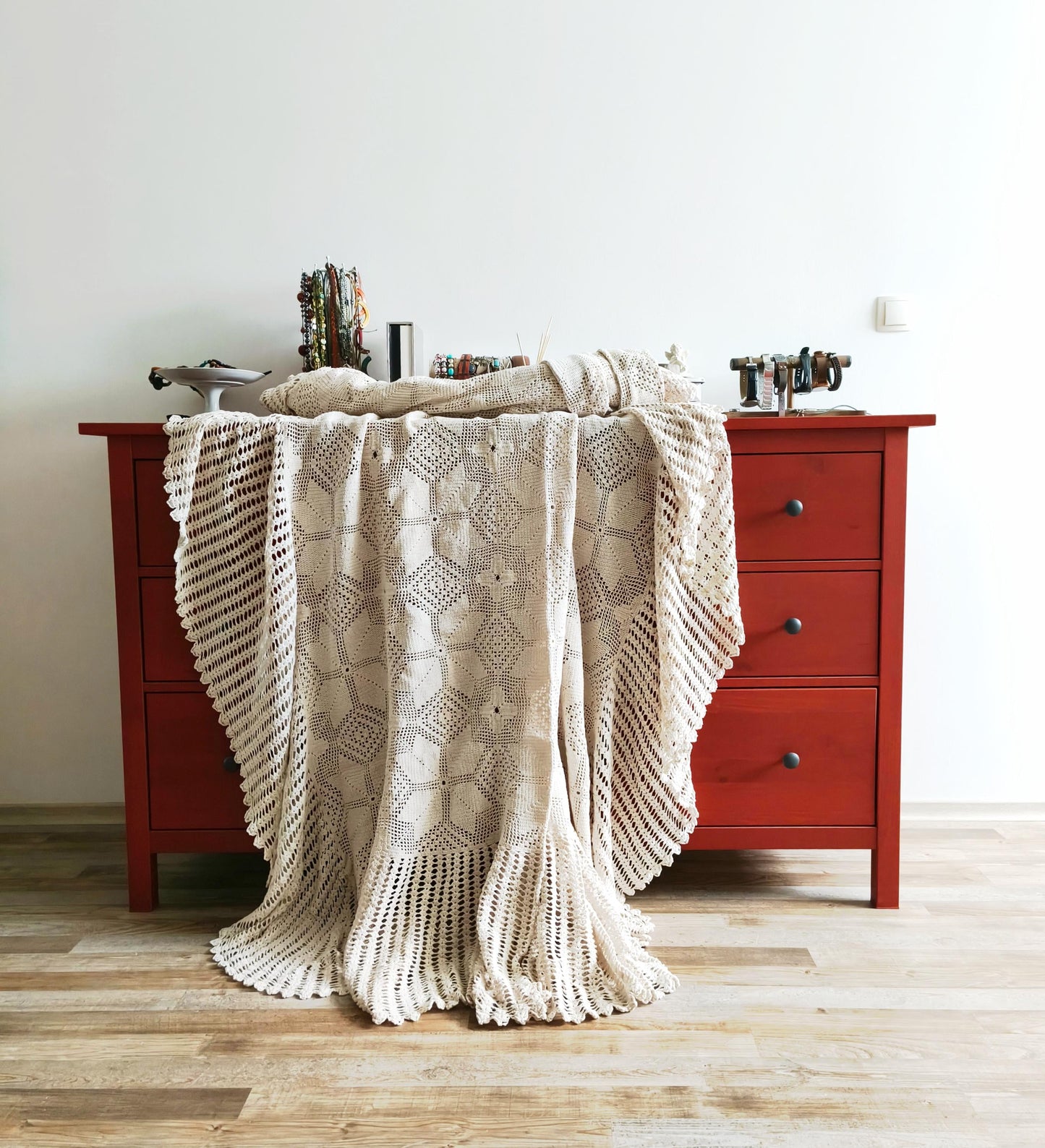 French Handmade Crochet Blanket Scallops, Natural Beige Cotton Blanket Rustic Bedspread, Bedding, Neutral Bed Cover, Crochet Lace Sofa Throw
