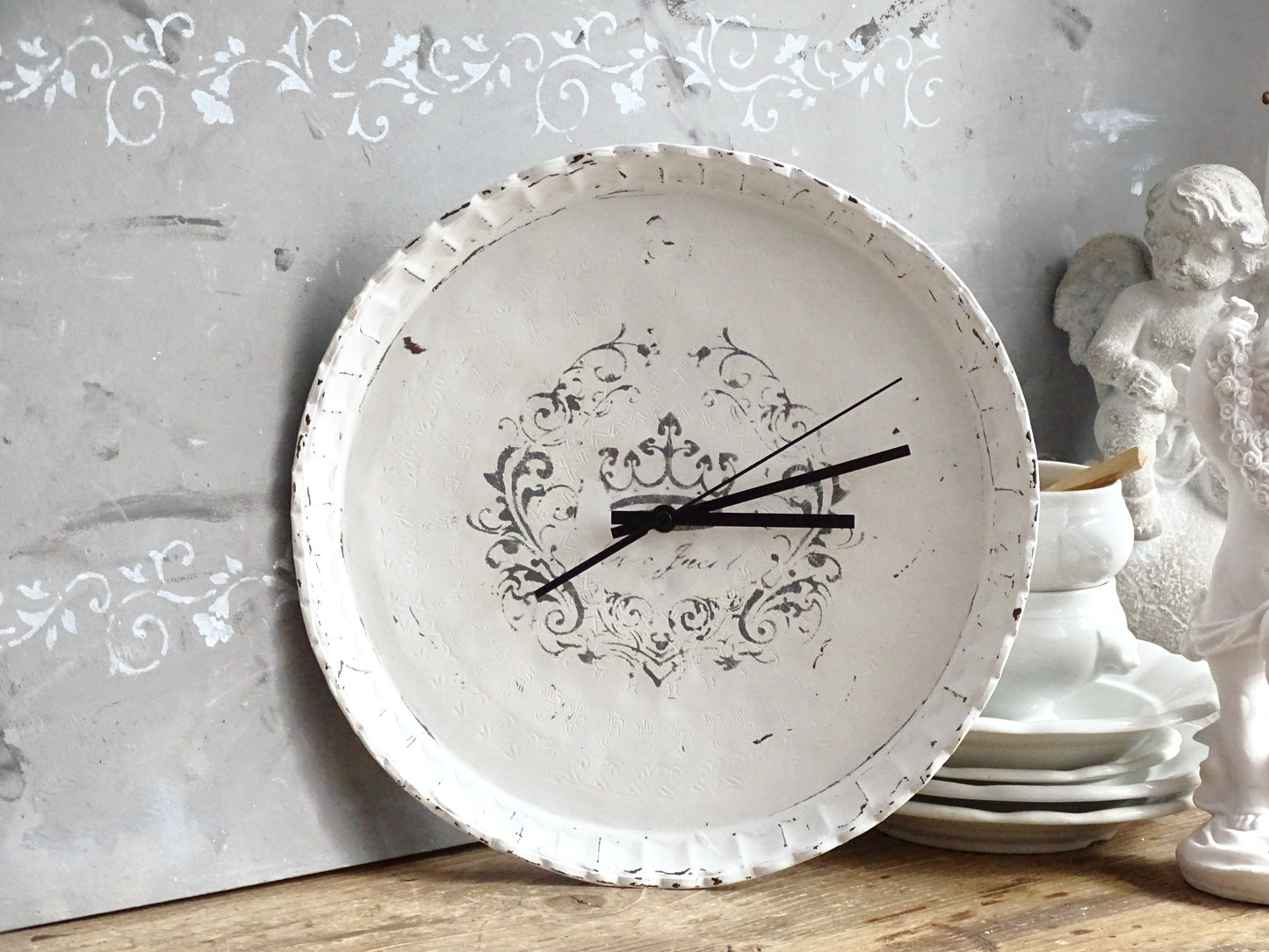 White Round Metal Wall Clock: Shabby Chic Wall Decor