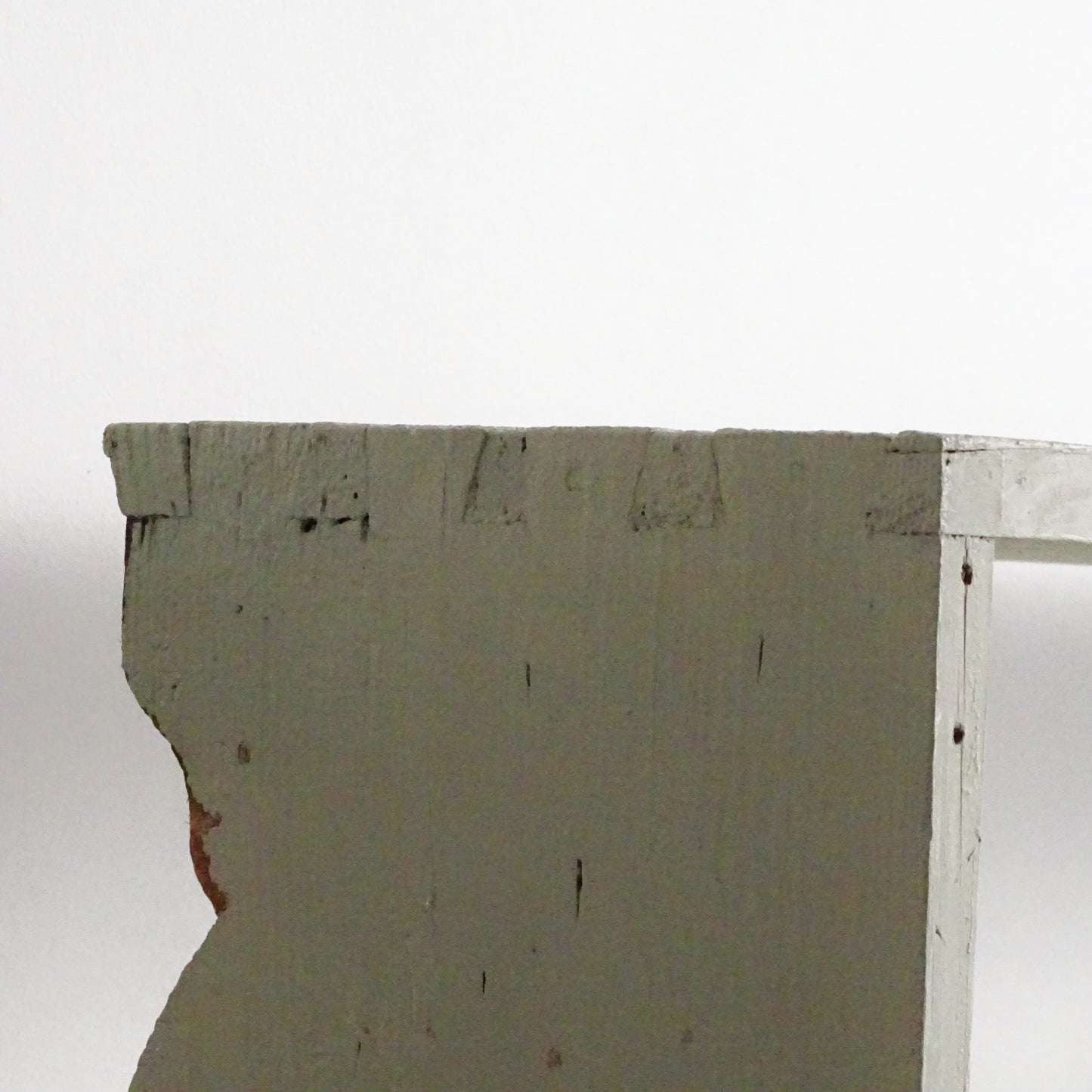 Green Wood 3-Tier Wall Plate Rack: Shabby Chic Farmhouse Display Shelf