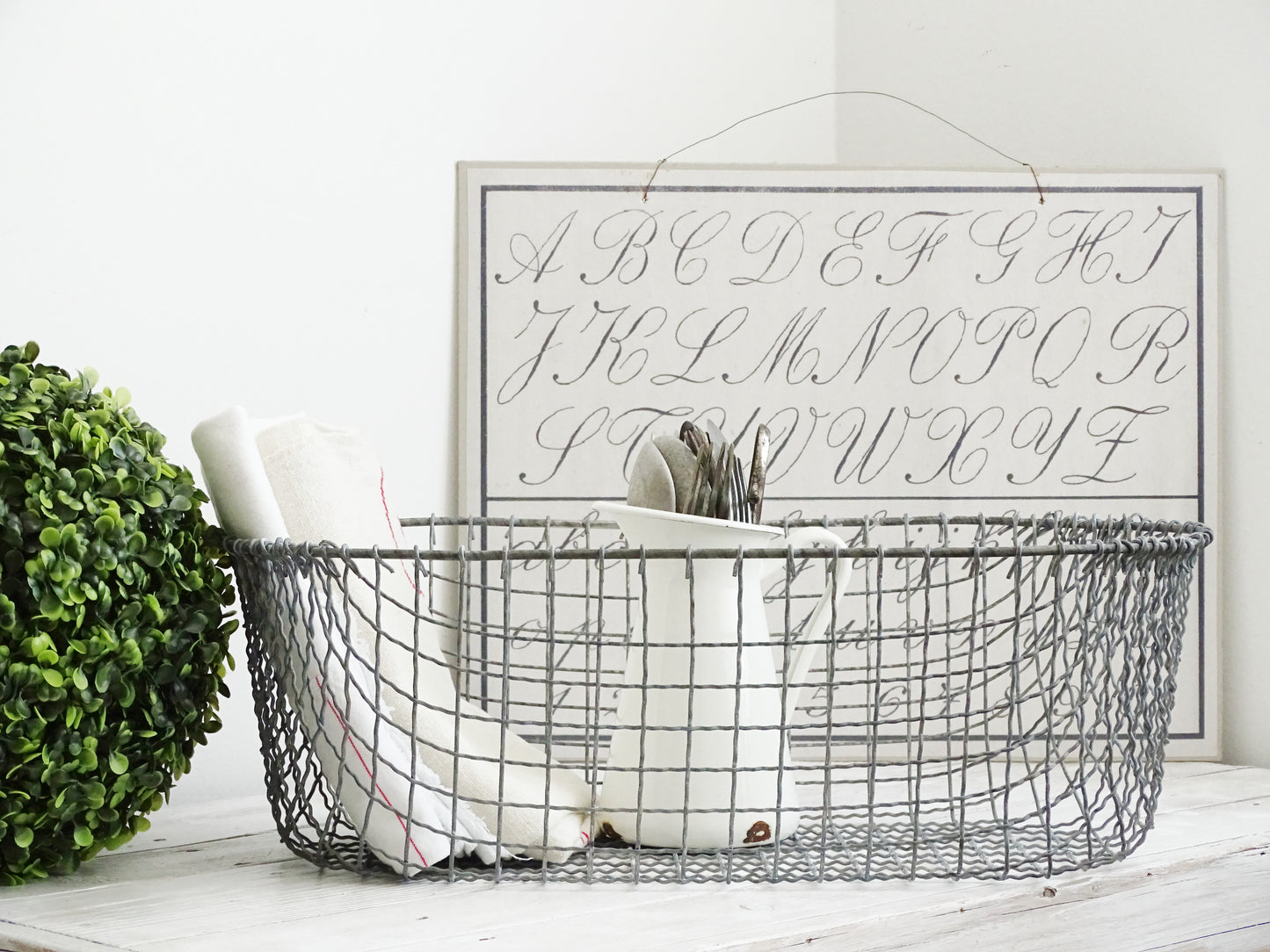 Vintage Oval Wire Basket