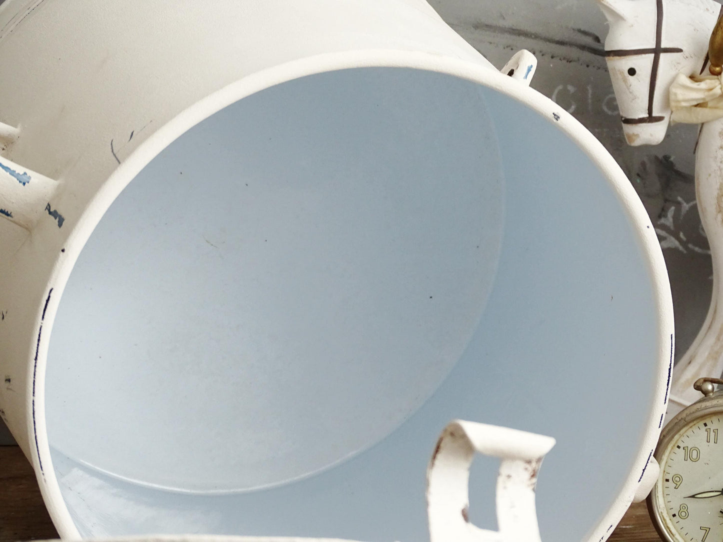 White Enamel Waste Bin with Lid, Large Metal Bucket, Waste Basket, Recycling Garbage Bin, Shabby Chic Bathroom Kitchen Trash Can