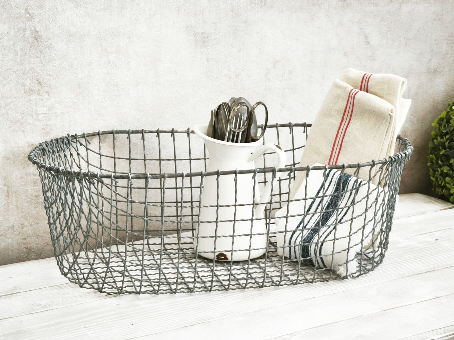 Vintage Oval Wire Basket
