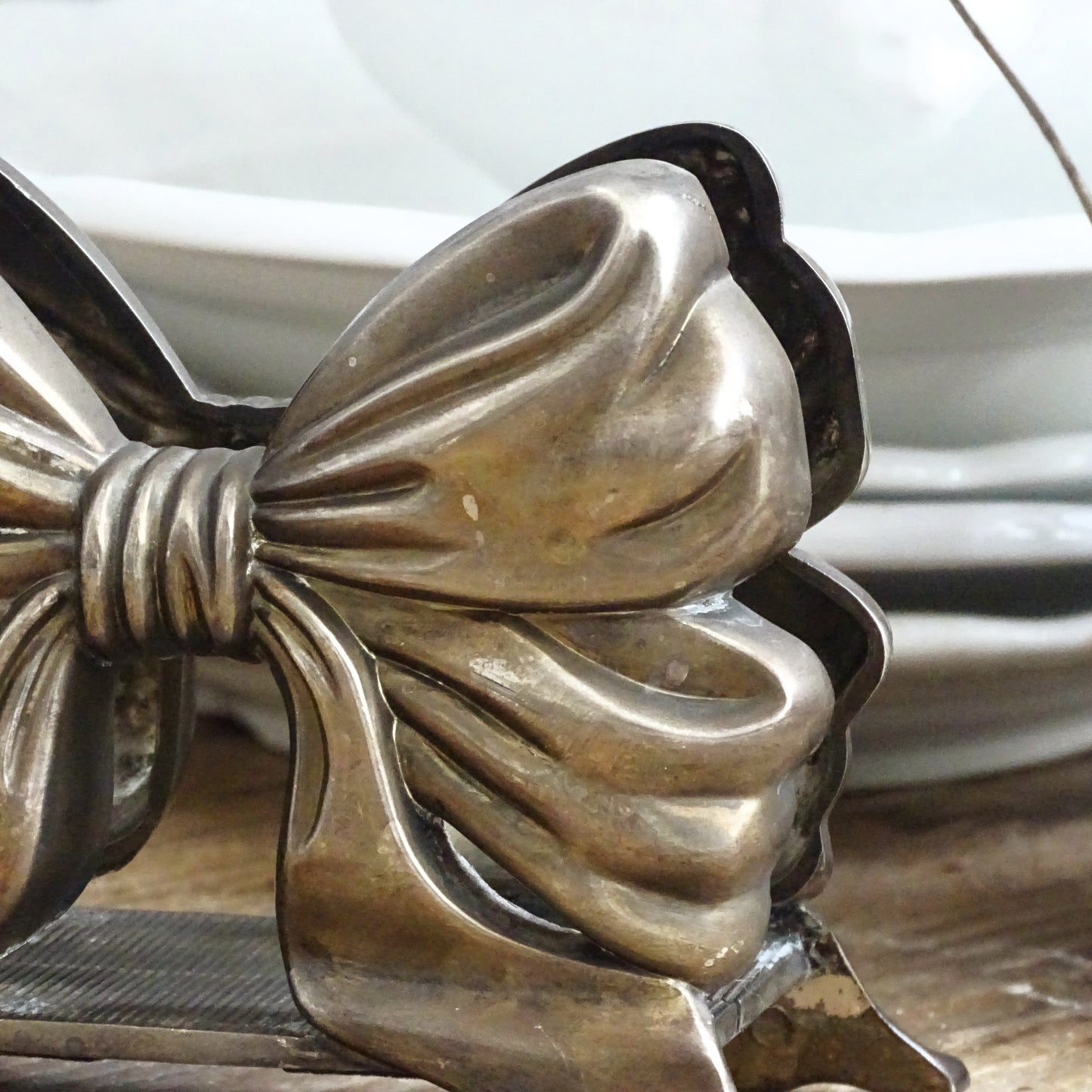 Godinger Silver Plated Bow Napkin Holder