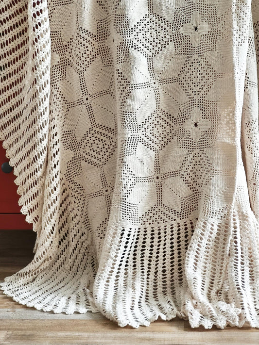 French Handmade Crochet Blanket Scallops, Natural Beige Cotton Blanket Rustic Bedspread, Bedding, Neutral Bed Cover, Crochet Lace Sofa Throw