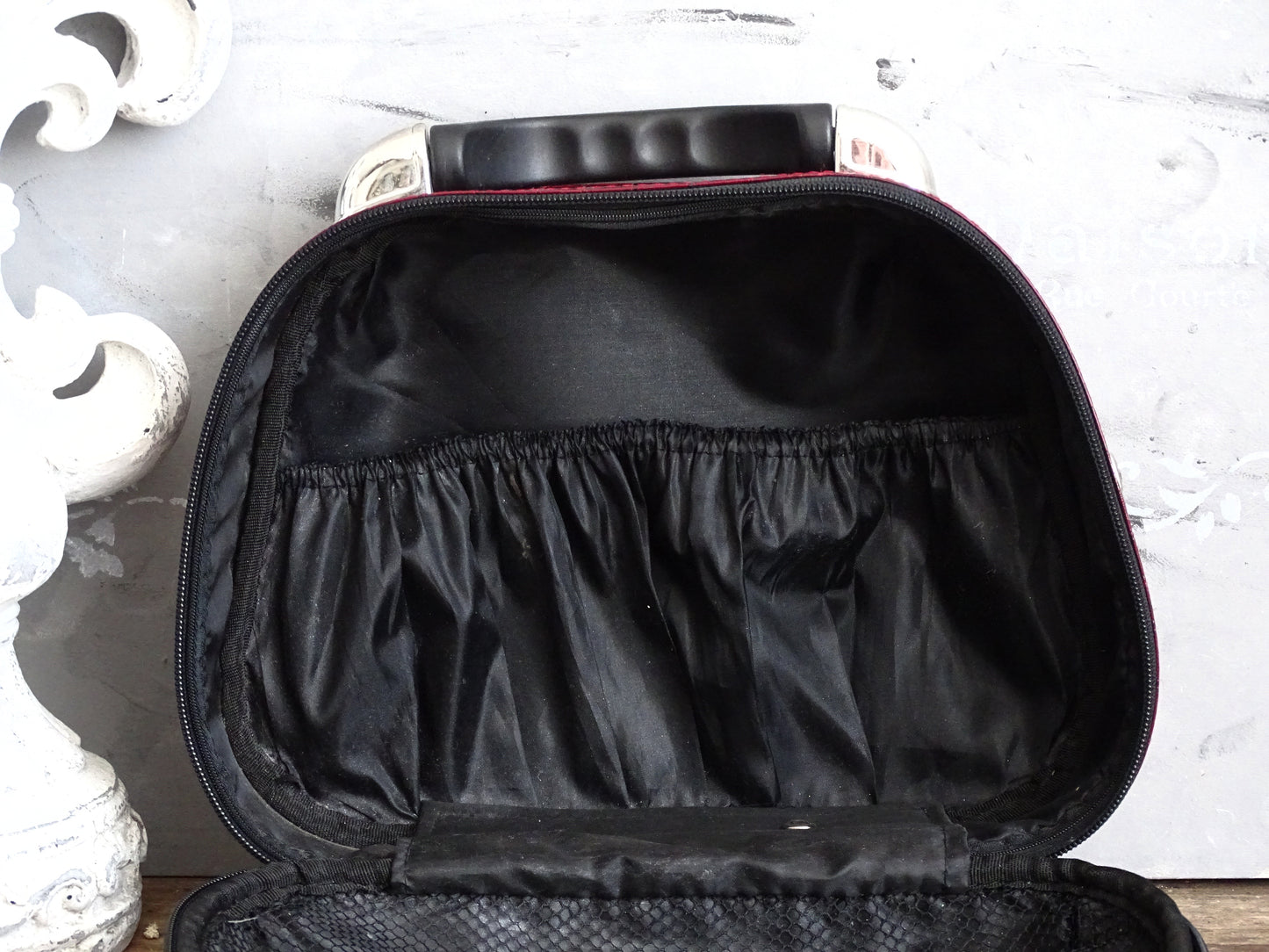 Maroon Train Case, Travel Makeup Organizer, Vanity Luggage, Cosmetic Suitcase, Faux Leather, Overnight Toiletry Hard Shell Storage