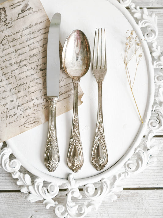 24 pcs Antique Silverplated Flatware Ornate Baroque Design, Escroignard & Cie