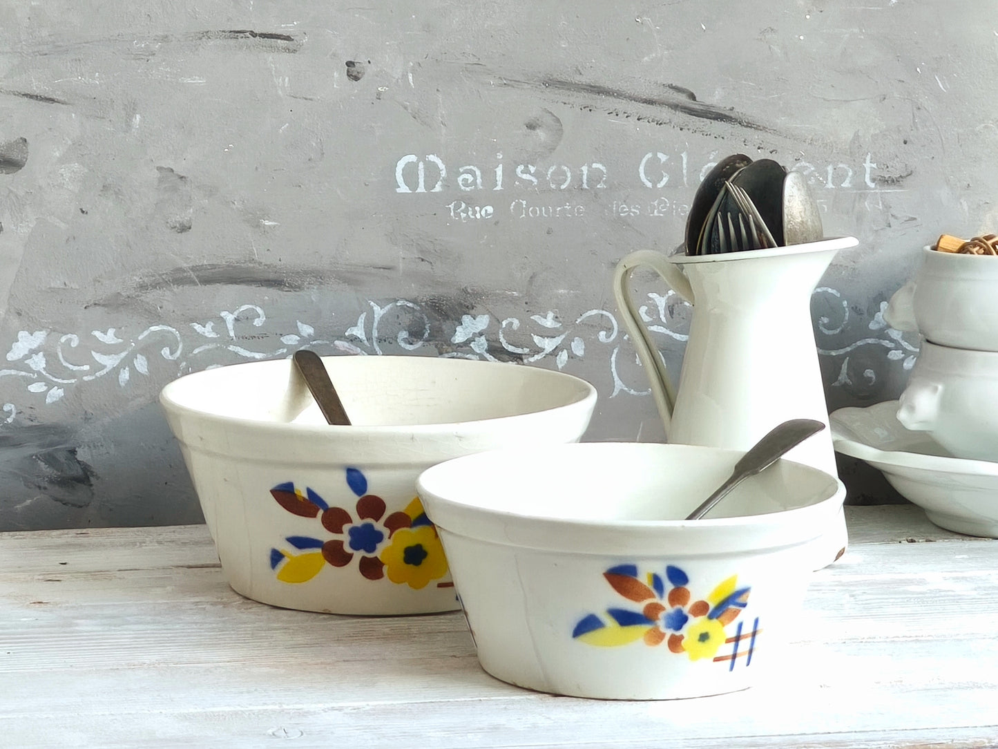 Set 2 Ceramic Ditmar Urbach Serving Bowls, Stacking Bowls Floral Design, Czech Retro Serveware