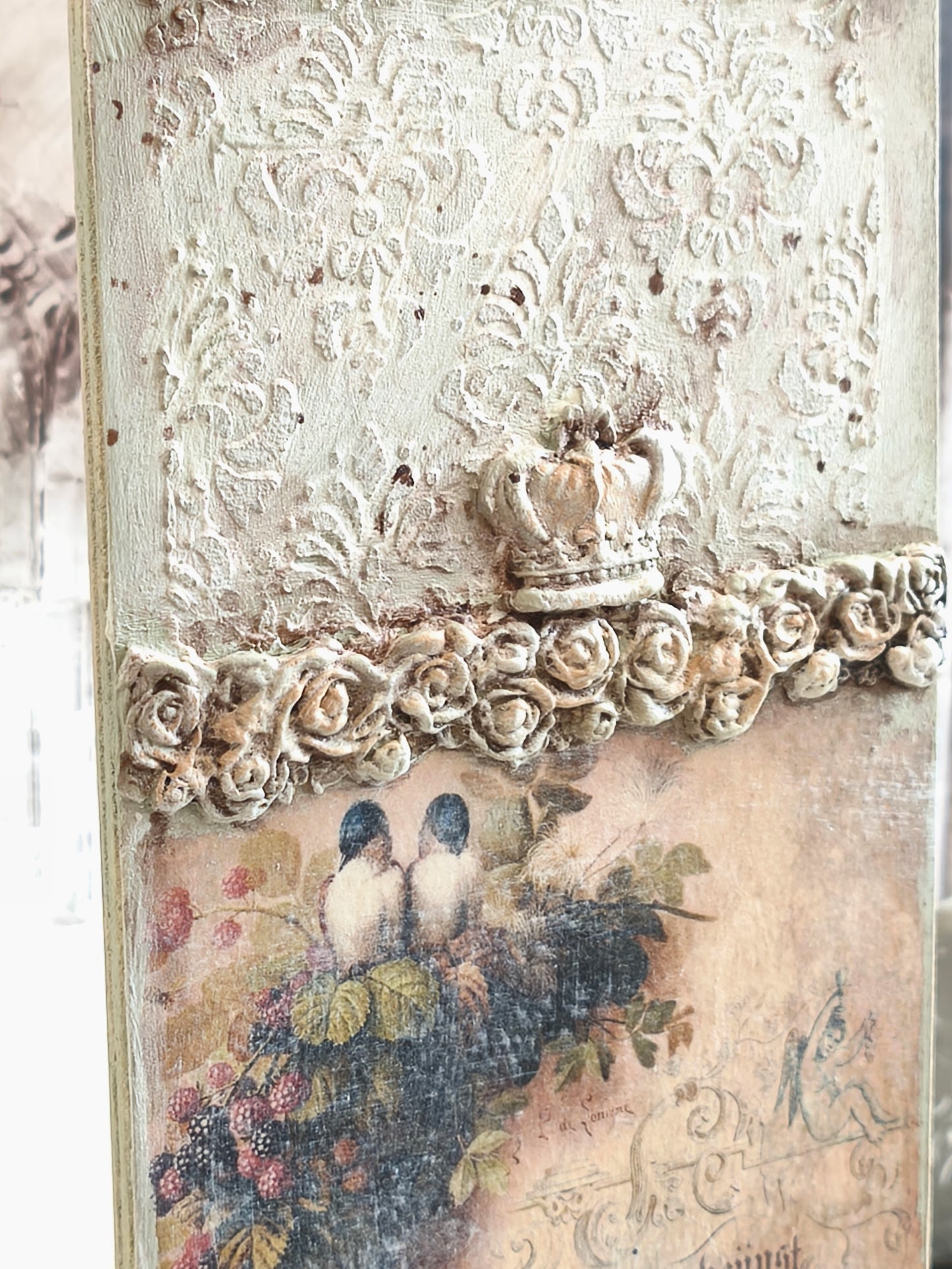 French Decor Wall Wooden Plaque with Birds and Roses