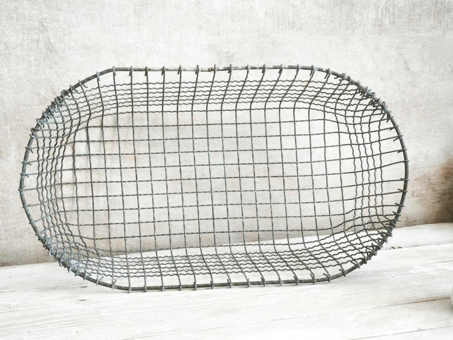 Vintage Oval Wire Basket