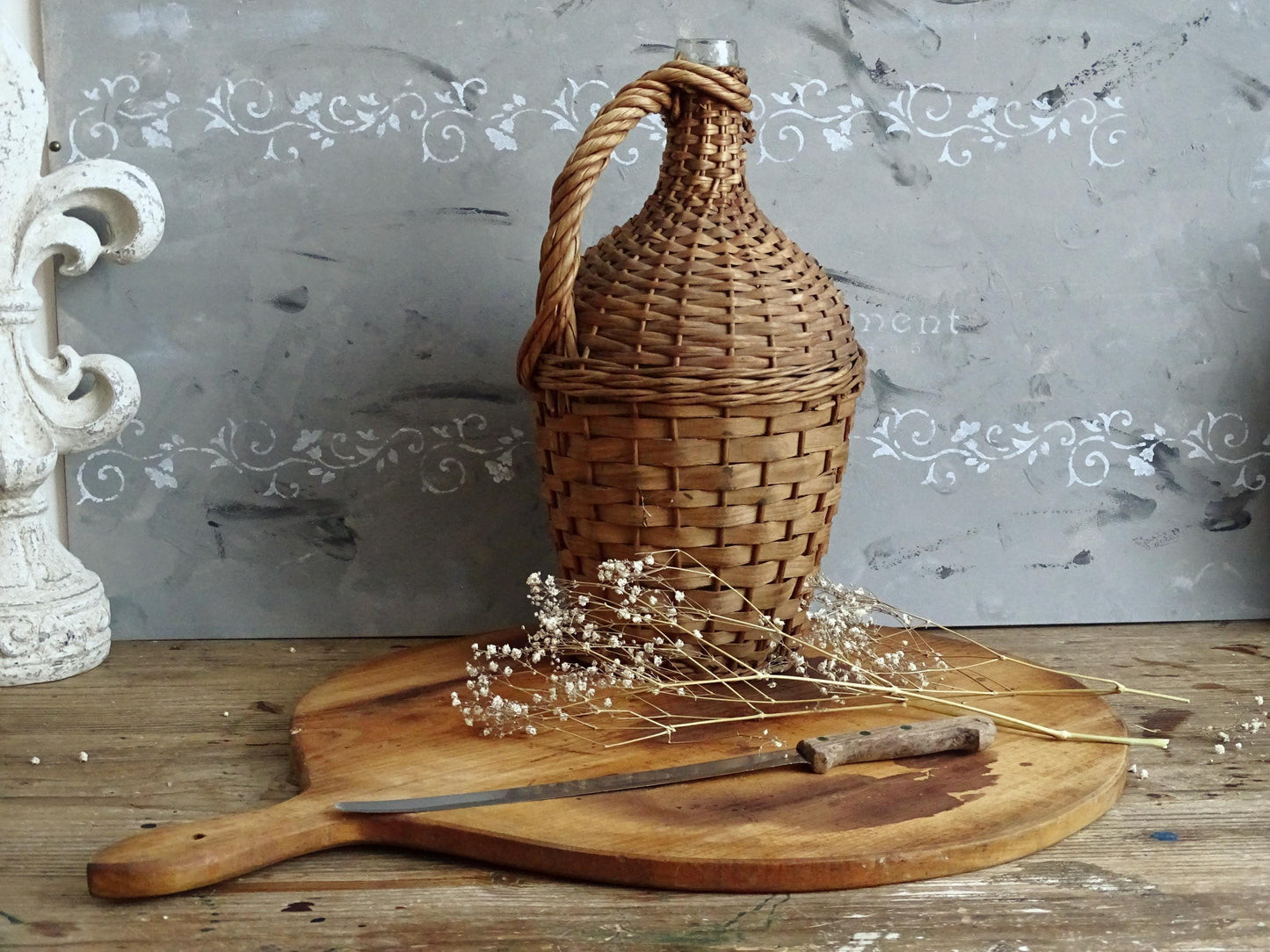 Large Round Wood Charcuterie Board: Rustic Farmhouse Kitchen Decor