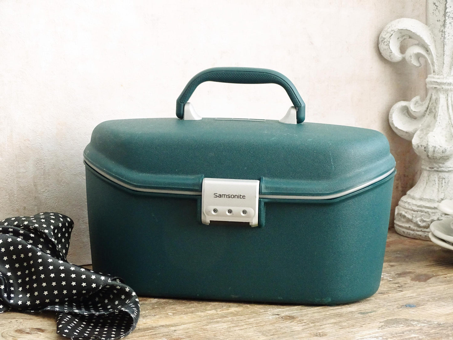 Vintage Green Samsonite Train Case, Hard Shell Makeup Vanity Travel Case
