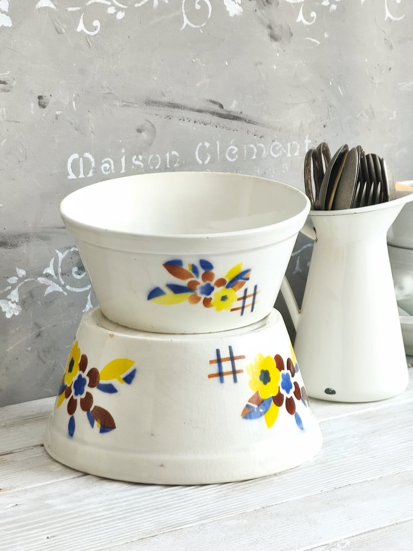 Set 2 Ceramic Ditmar Urbach Serving Bowls, Stacking Bowls Floral Design, Czech Retro Serveware