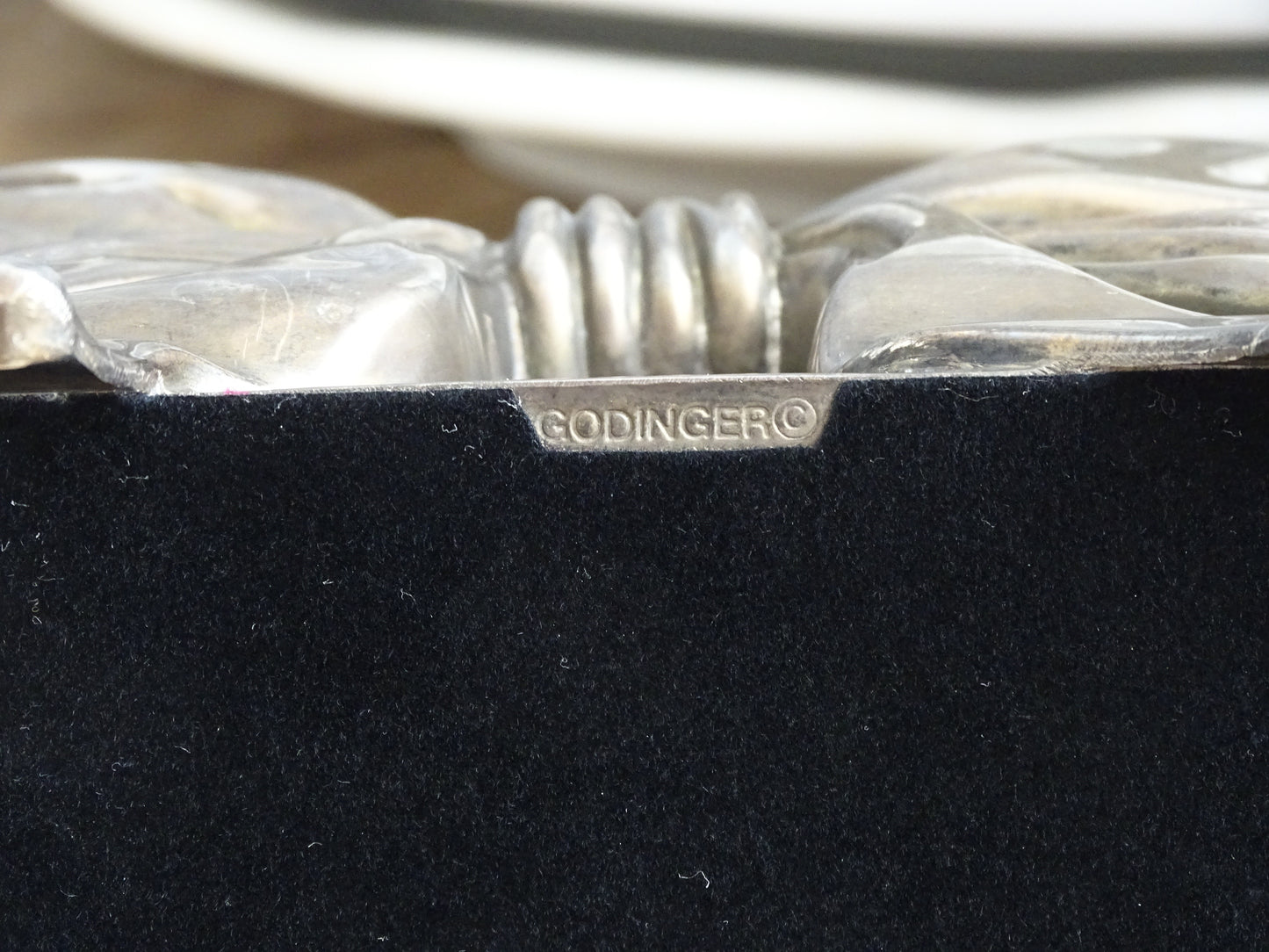 Godinger Silver Plated Bow Napkin Holder
