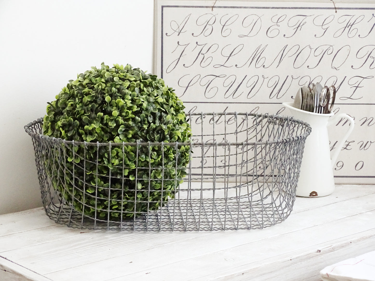 Vintage Oval Wire Basket