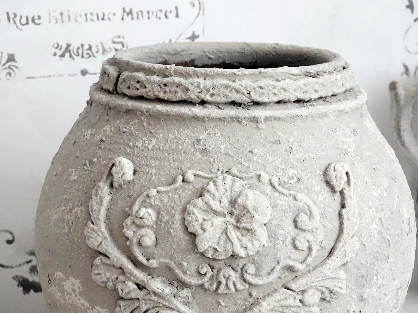 Distressed Gray Ceramic Plant Pot Stone Effect, Textured Planter, Flower Pot Clay Ornaments, Indoor Gardening, Rustic Pottery Vase