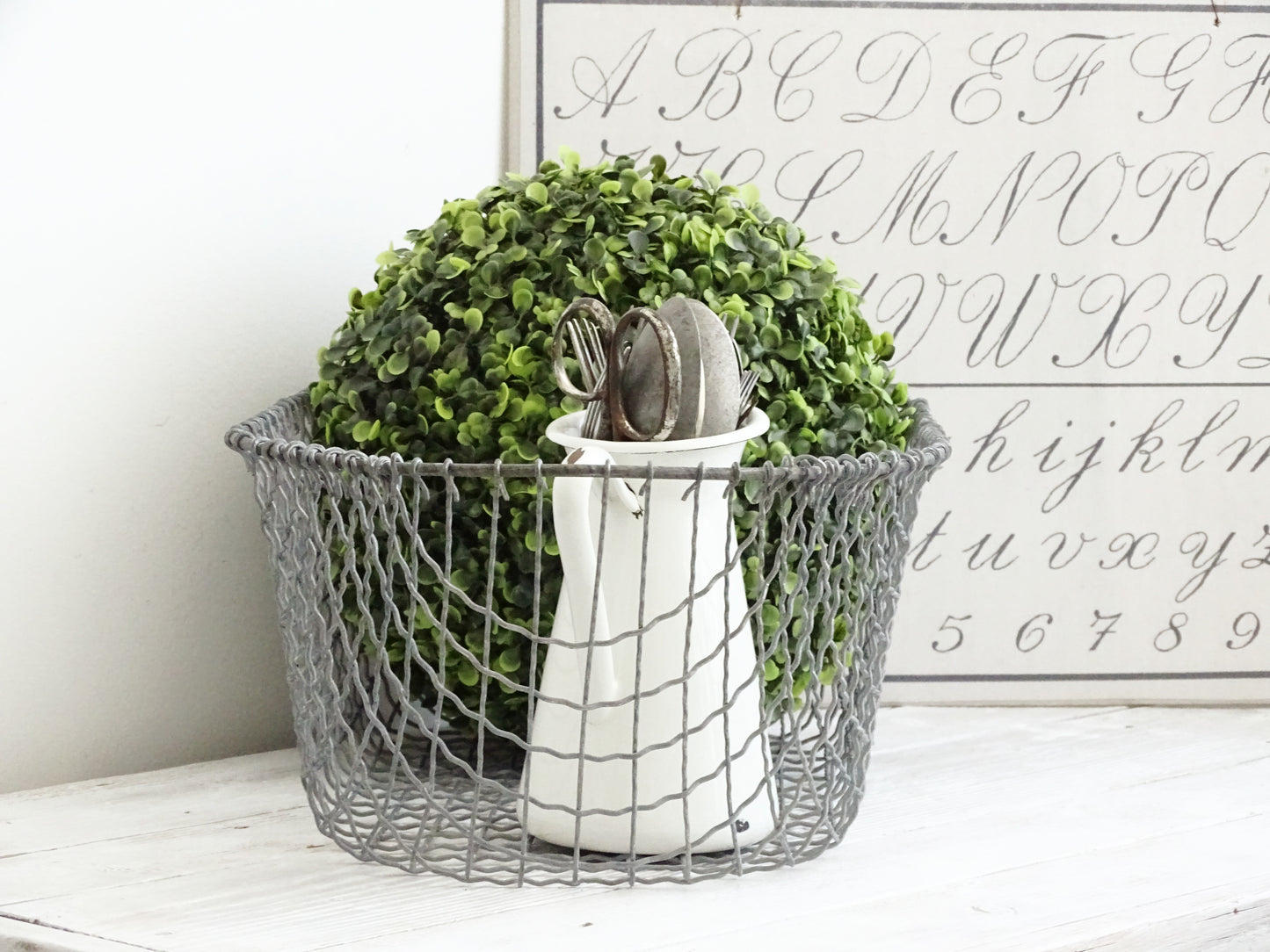 Vintage Oval Wire Basket