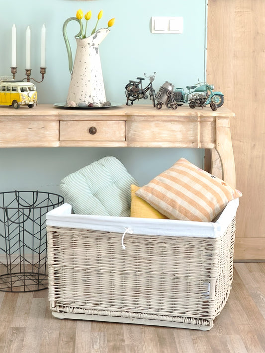 Large Beige Wicker Storage Basket, Chest, Laundry Hamper, Bin,