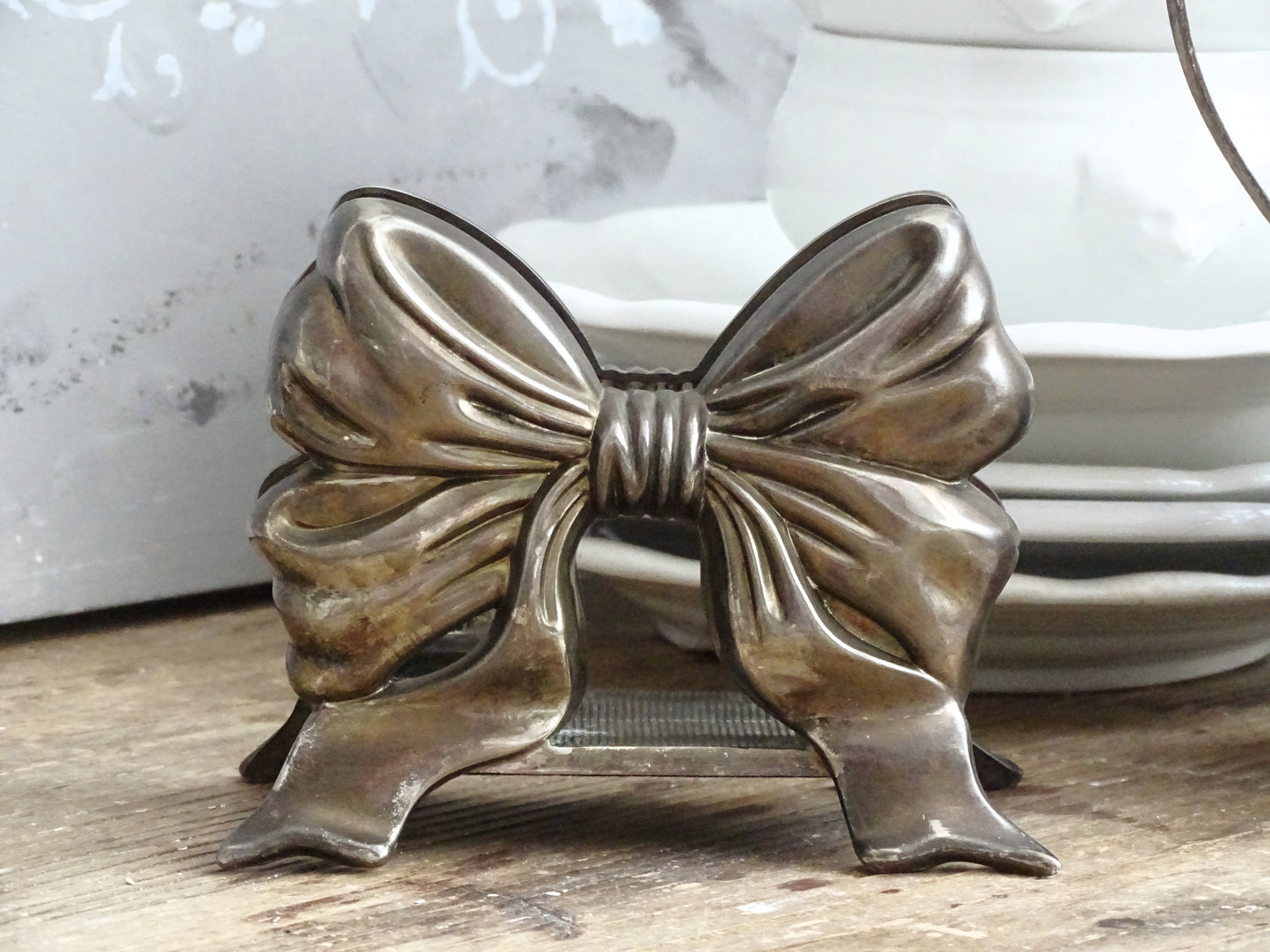 Godinger Silver Plated Bow Napkin Holder