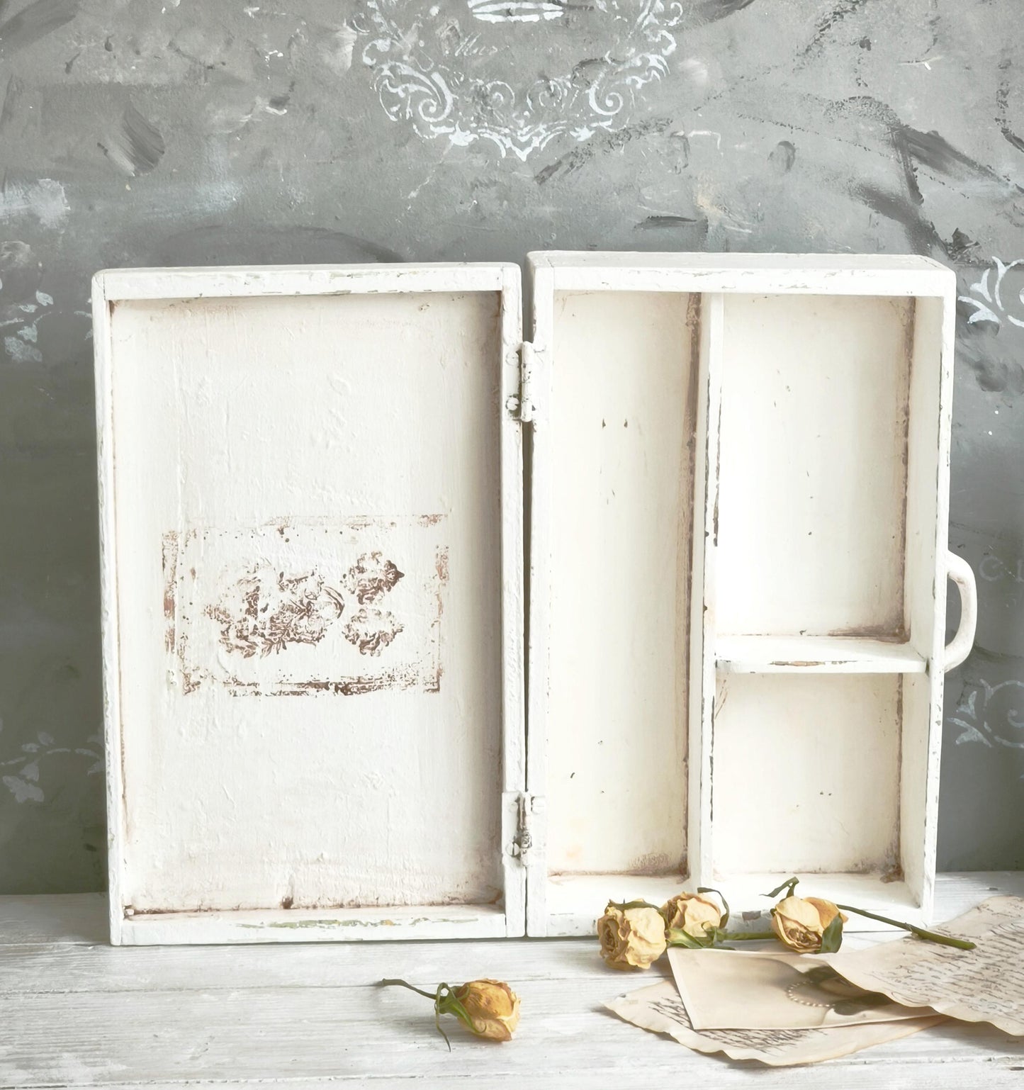 Wood Box Cameo Crown Bows Girland, Large Compartment Rectangle Desk Storage Organizer Box, Distressed Aged White Display Box, Shabby Chic
