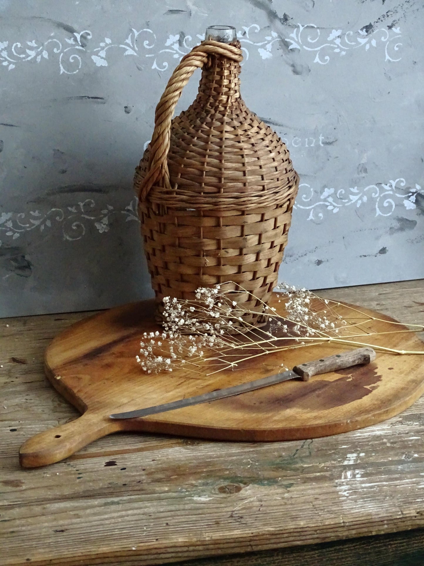 Large Round Wood Charcuterie Board: Rustic Farmhouse Kitchen Decor