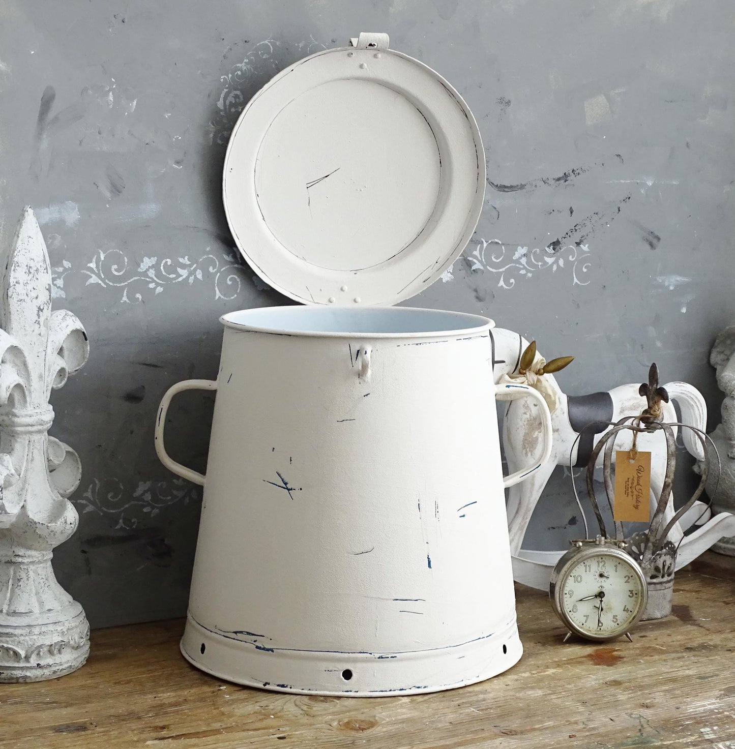 White Enamel Waste Bin with Lid, Large Metal Bucket, Waste Basket, Recycling Garbage Bin, Shabby Chic Bathroom Kitchen Trash Can