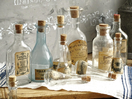 Small Apothecary Medicine Bottle Jar with French Label & Cork Stopper
