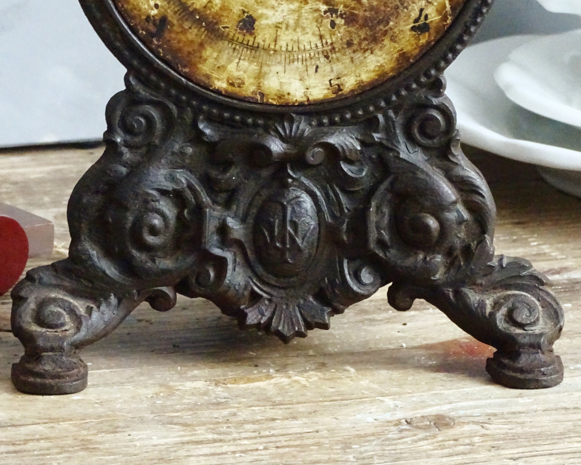 Antique Cast Iron Kitchen Scale: Ornate Farmhouse Decor
