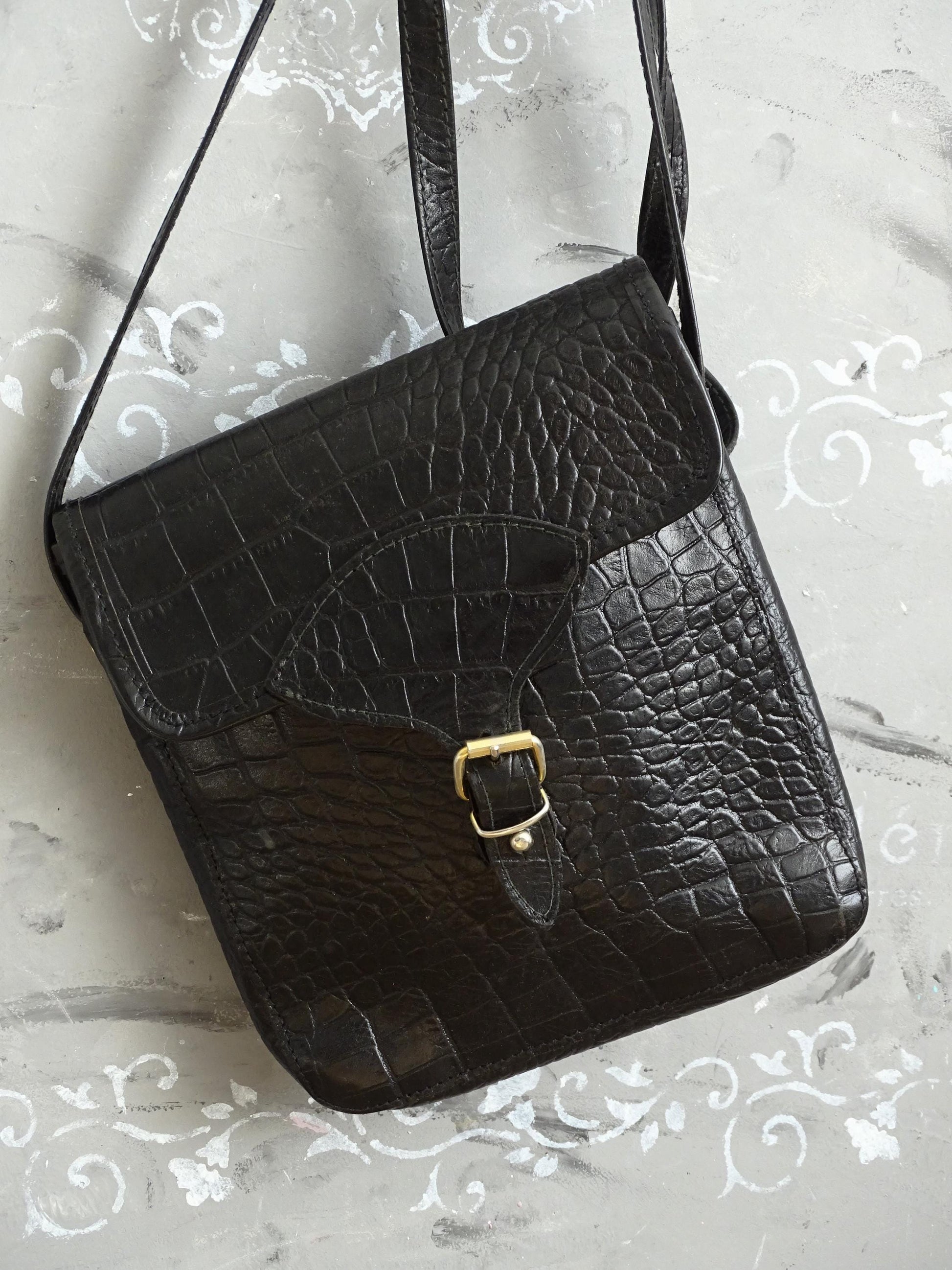 Black Leather Crossbody Purse: Embossed Italian Satchel Bag
