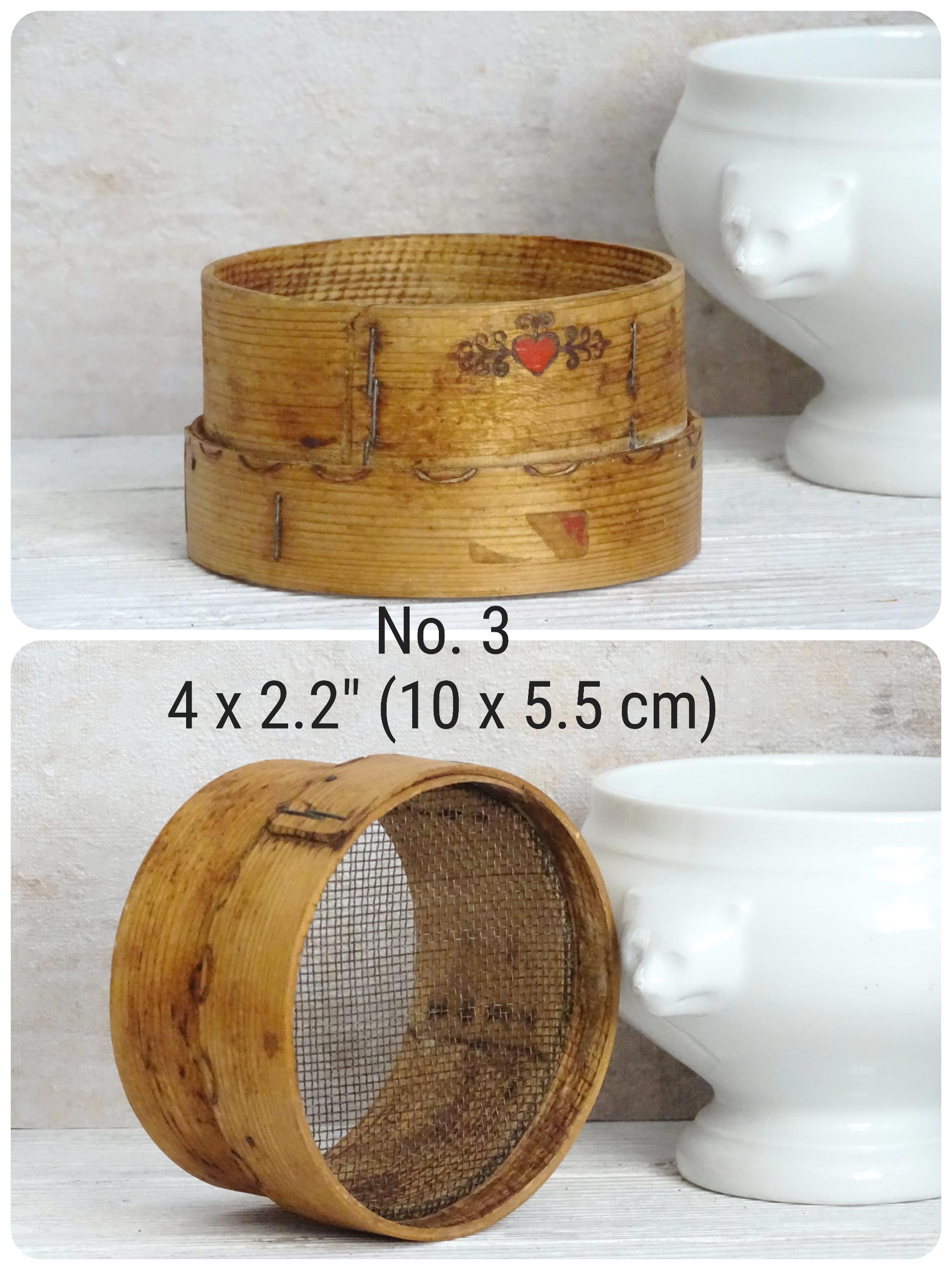Small Wood Flour Sifter, Bentwood Sieve, Kitchen Baking Utensil, Round Old Sifter, Wood Mesh Colander, French Farmhouse Country Kitchen