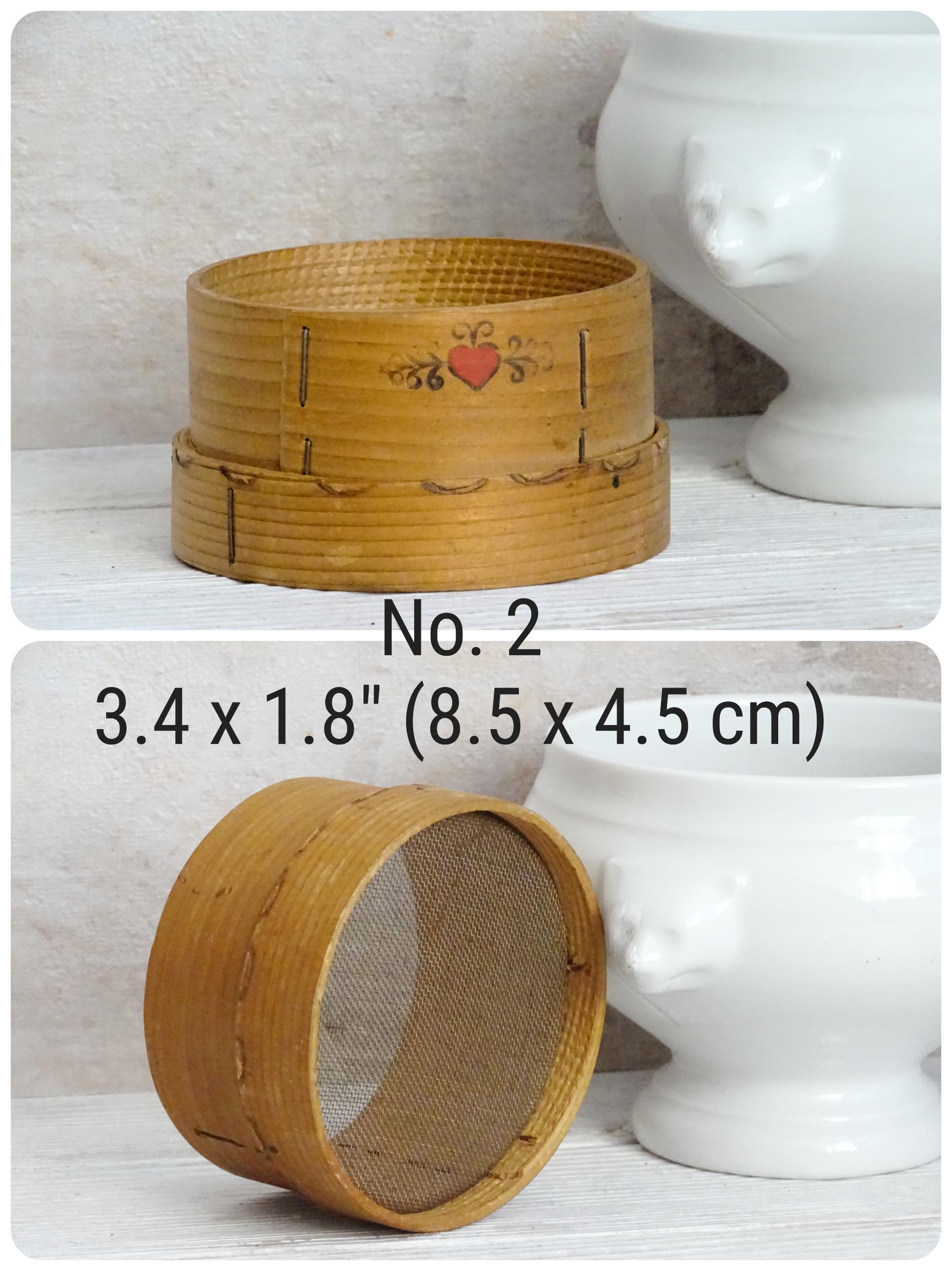 Small Wood Flour Sifter, Bentwood Sieve, Kitchen Baking Utensil, Round Old Sifter, Wood Mesh Colander, French Farmhouse Country Kitchen