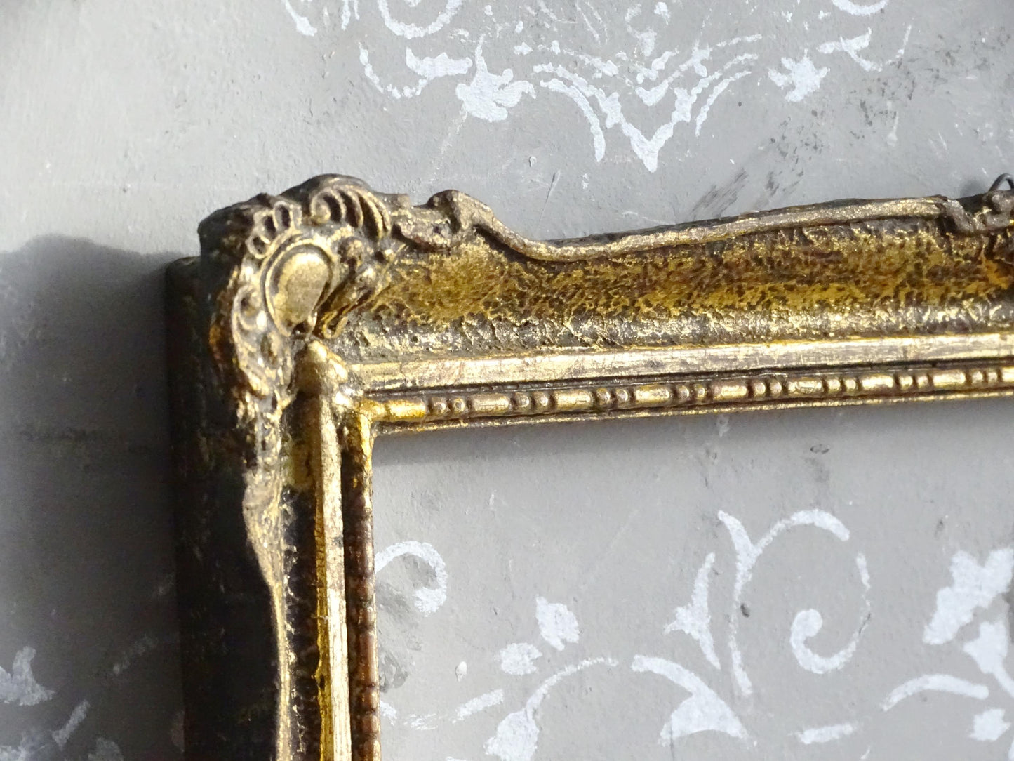 Large Ornate Gilt Wood Picture Frame: Hollywood Regency Wall Deco, Oval or Rectangle Gold Frame