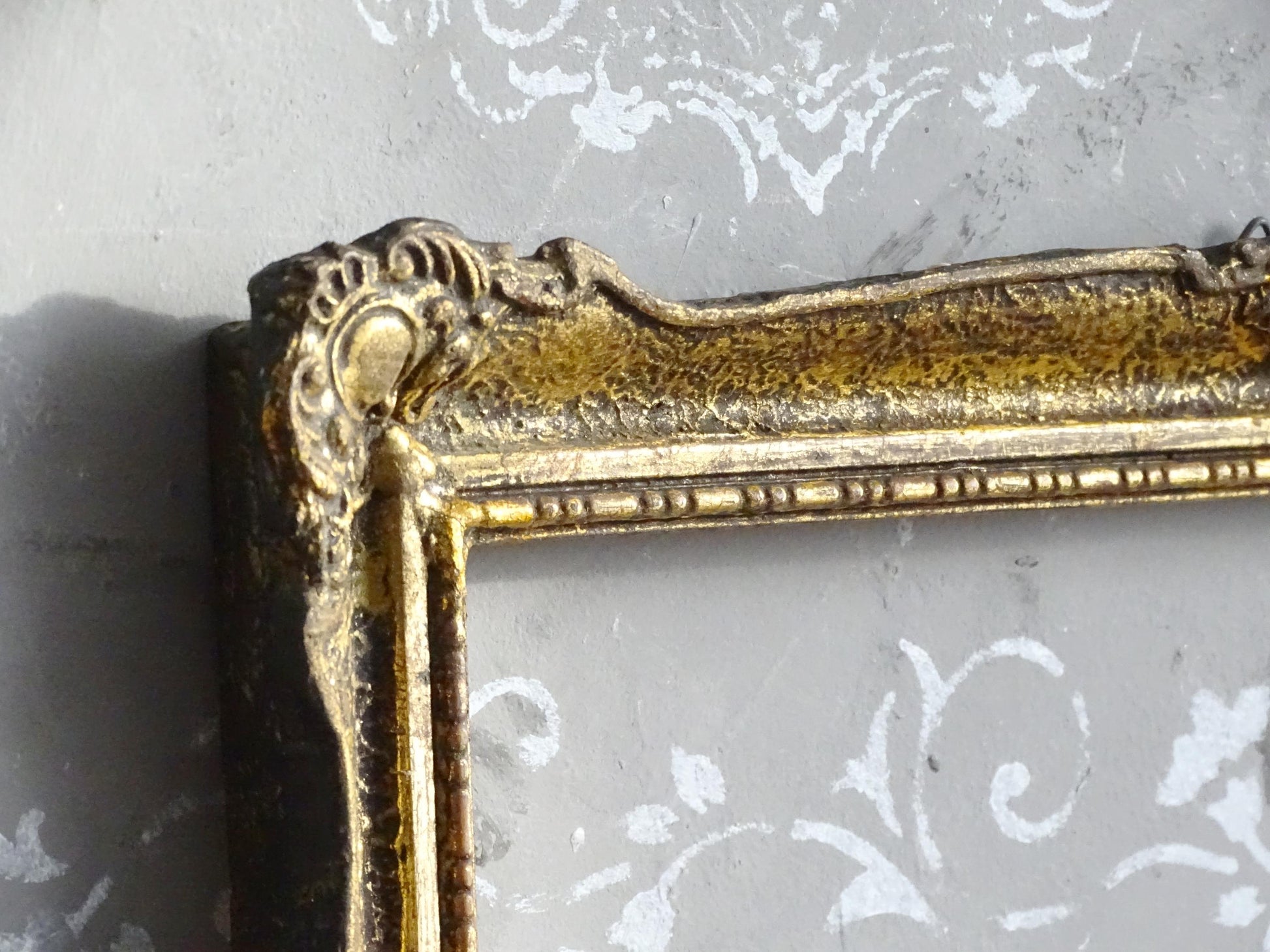 Large Ornate Gilt Wood Picture Frame: Hollywood Regency Wall Deco, Oval or Rectangle Gold Frame