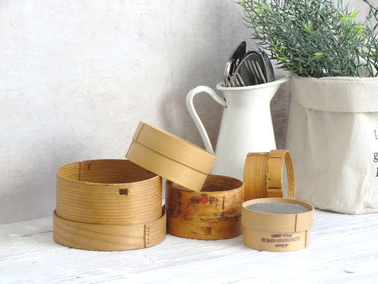 Small Wood Flour Sifter, Bentwood Sieve, Kitchen Baking Utensil, Round Old Sifter, Wood Mesh Colander, French Farmhouse Country Kitchen